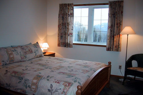 Birch Meadows Lodge B&B Fernie Eksteriør billede